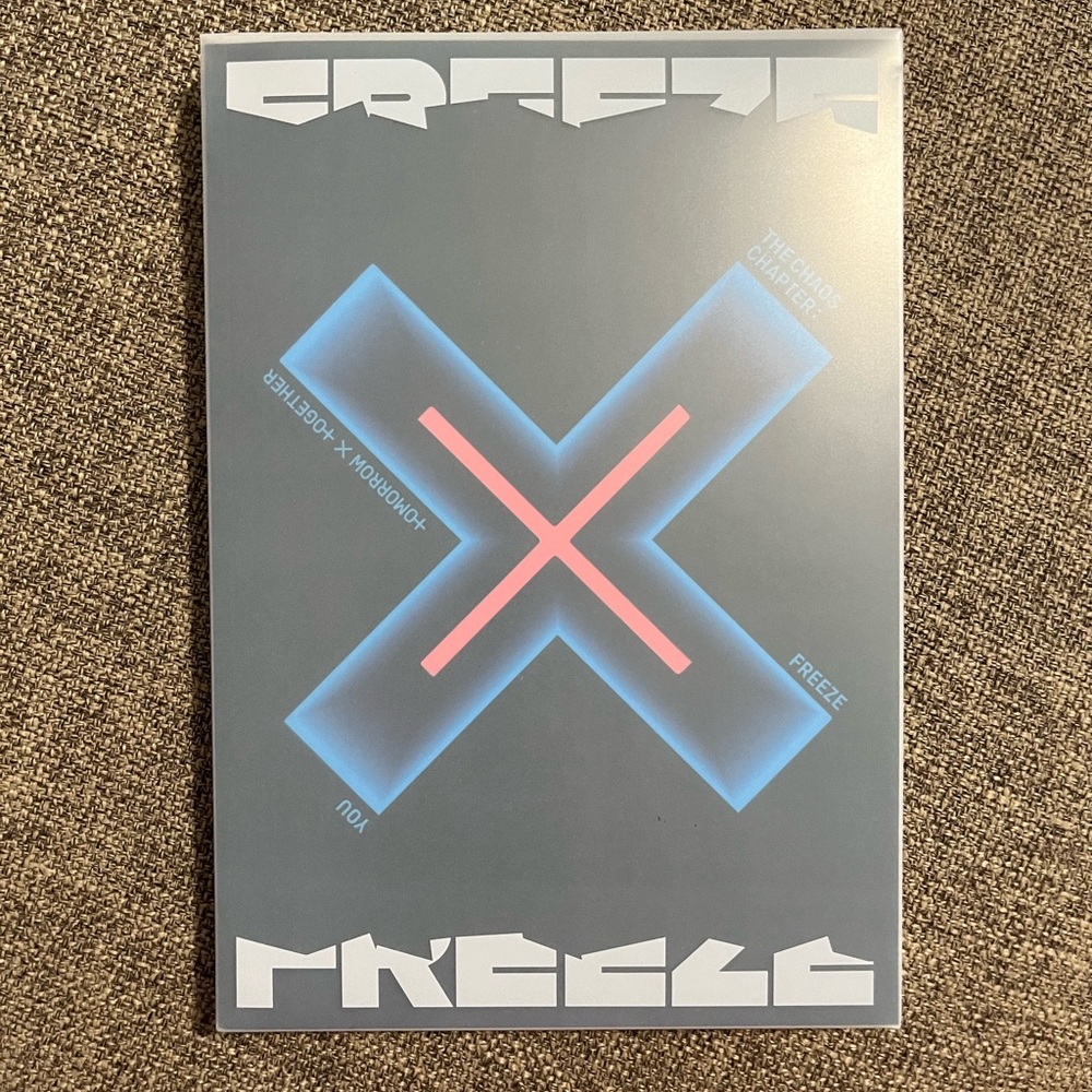 TOMORROW X TOGETHER The Chaos Chapter: FREEZE You Version Album
